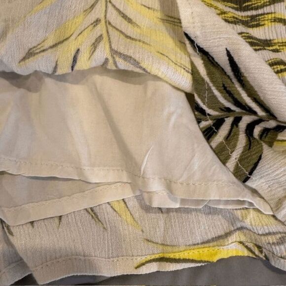 Coco + Jaimeson Beaded Gauzy Tropical Short Romper Spaghetti Straps Size Small - Picture 7 of 13